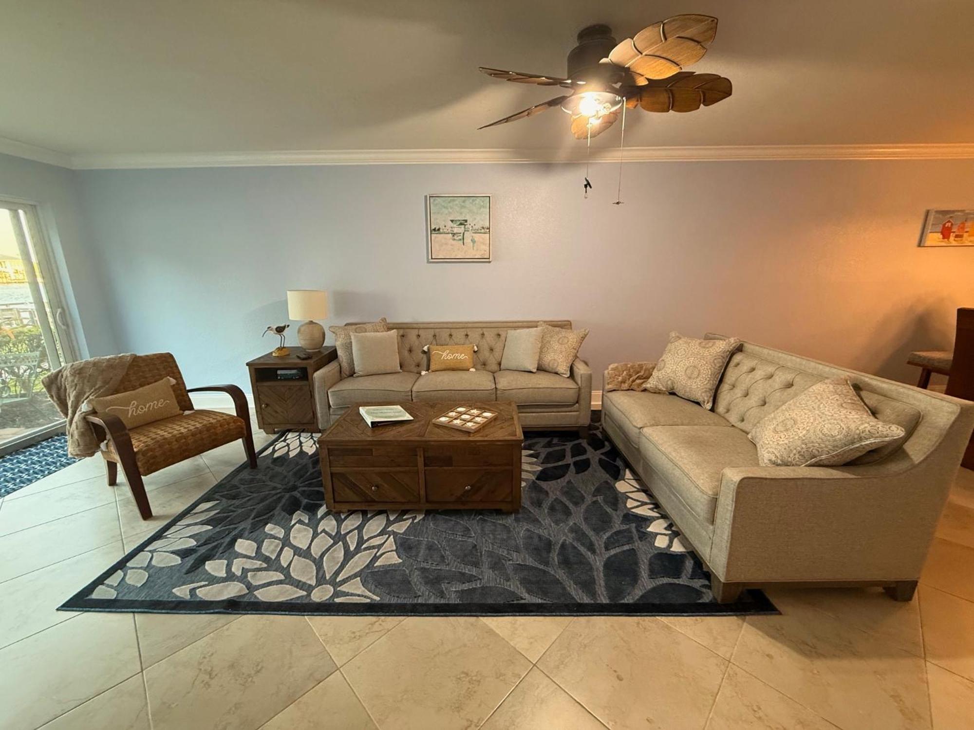 Treasure Island Beach, Fl Waterfront Condo Located Steps Away From The Intracoastal Waterway St. Pete Beach Ngoại thất bức ảnh