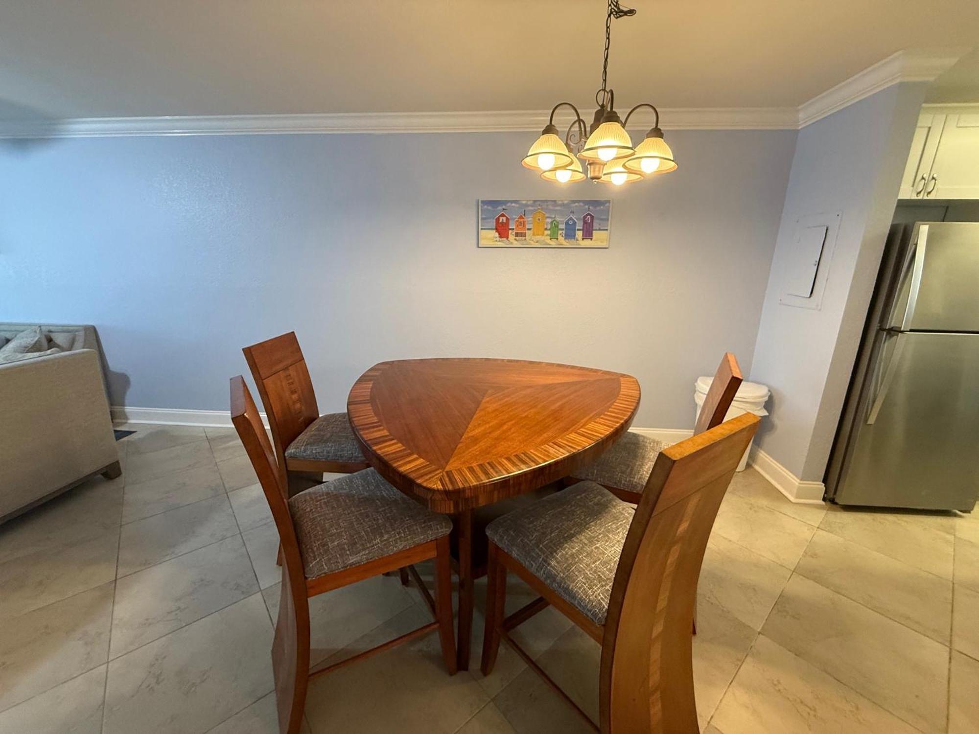 Treasure Island Beach, Fl Waterfront Condo Located Steps Away From The Intracoastal Waterway St. Pete Beach Ngoại thất bức ảnh