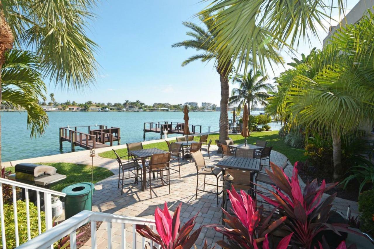 Treasure Island Beach, Fl Waterfront Condo Located Steps Away From The Intracoastal Waterway St. Pete Beach Ngoại thất bức ảnh